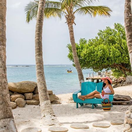 Serene By The Sea Savaneta Luaran gambar